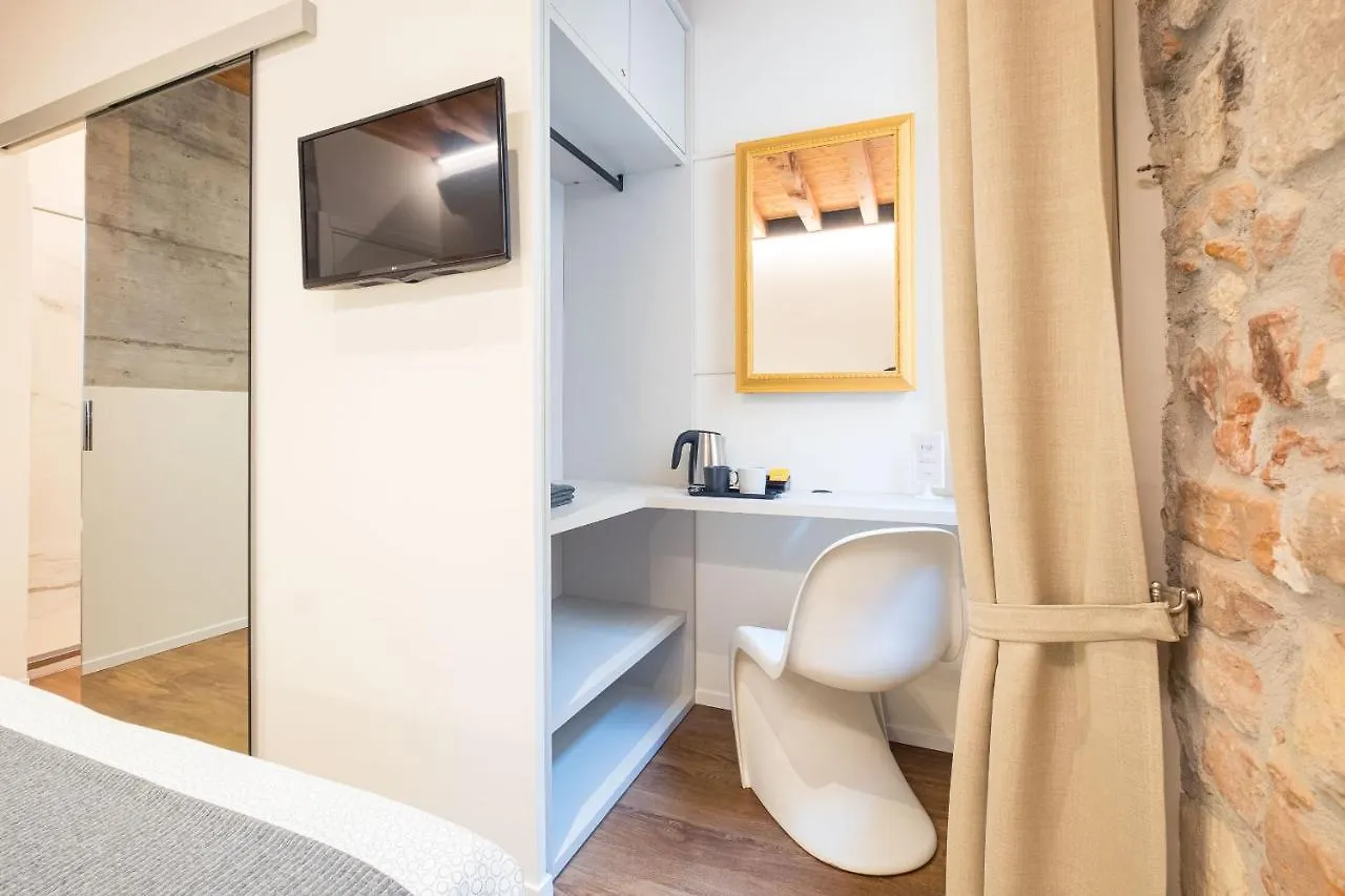 Teatro Romano Easy Suites Verona 0*,  Italy